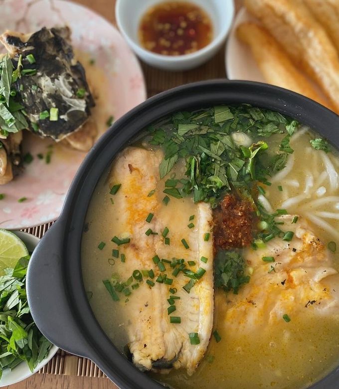 Sợi bánh canh cá lóc thủ công