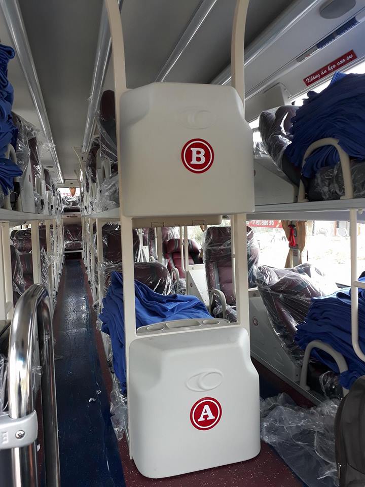 Xe Phượng Thu Đỏ